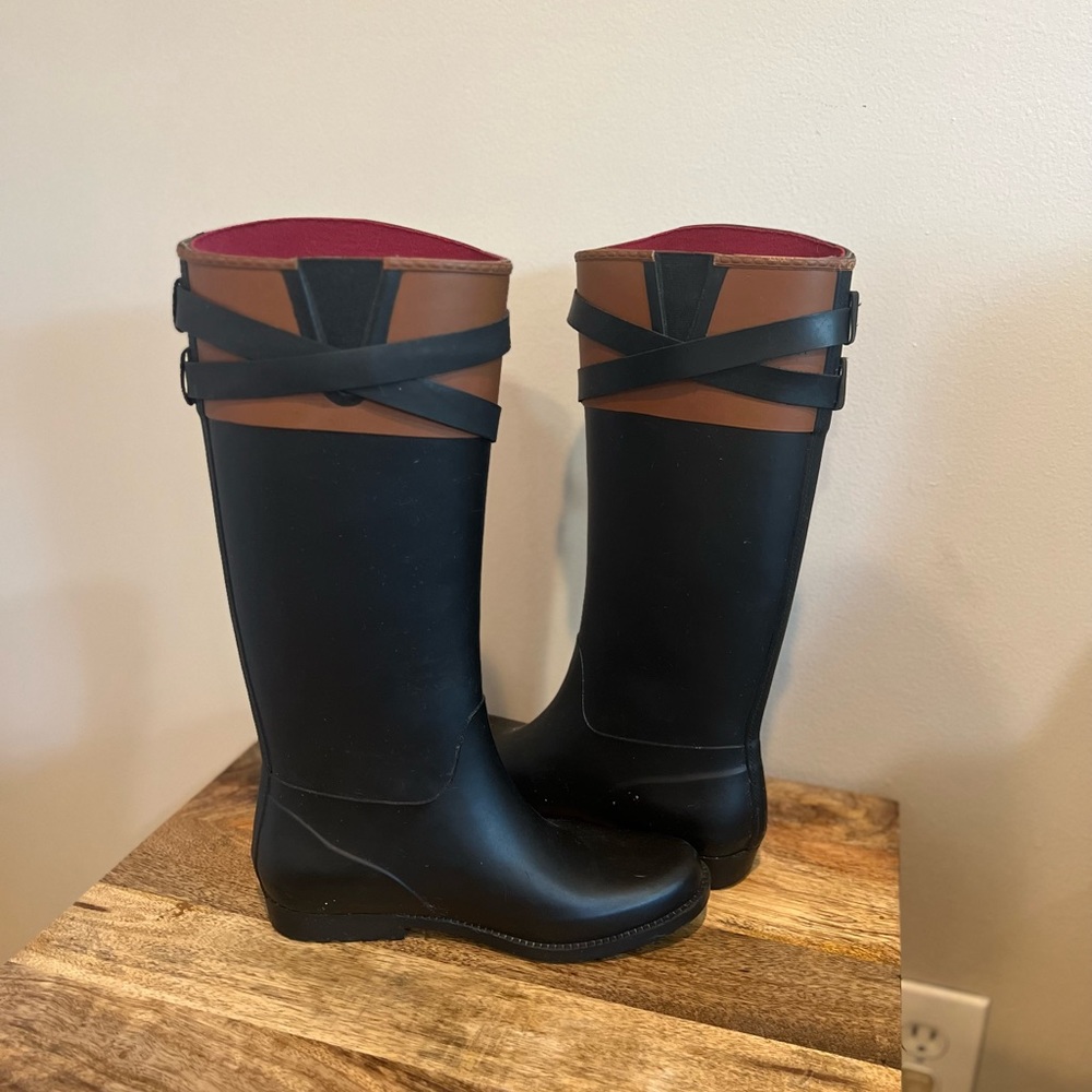 Corre Rain Boot - Picture 2 of 3